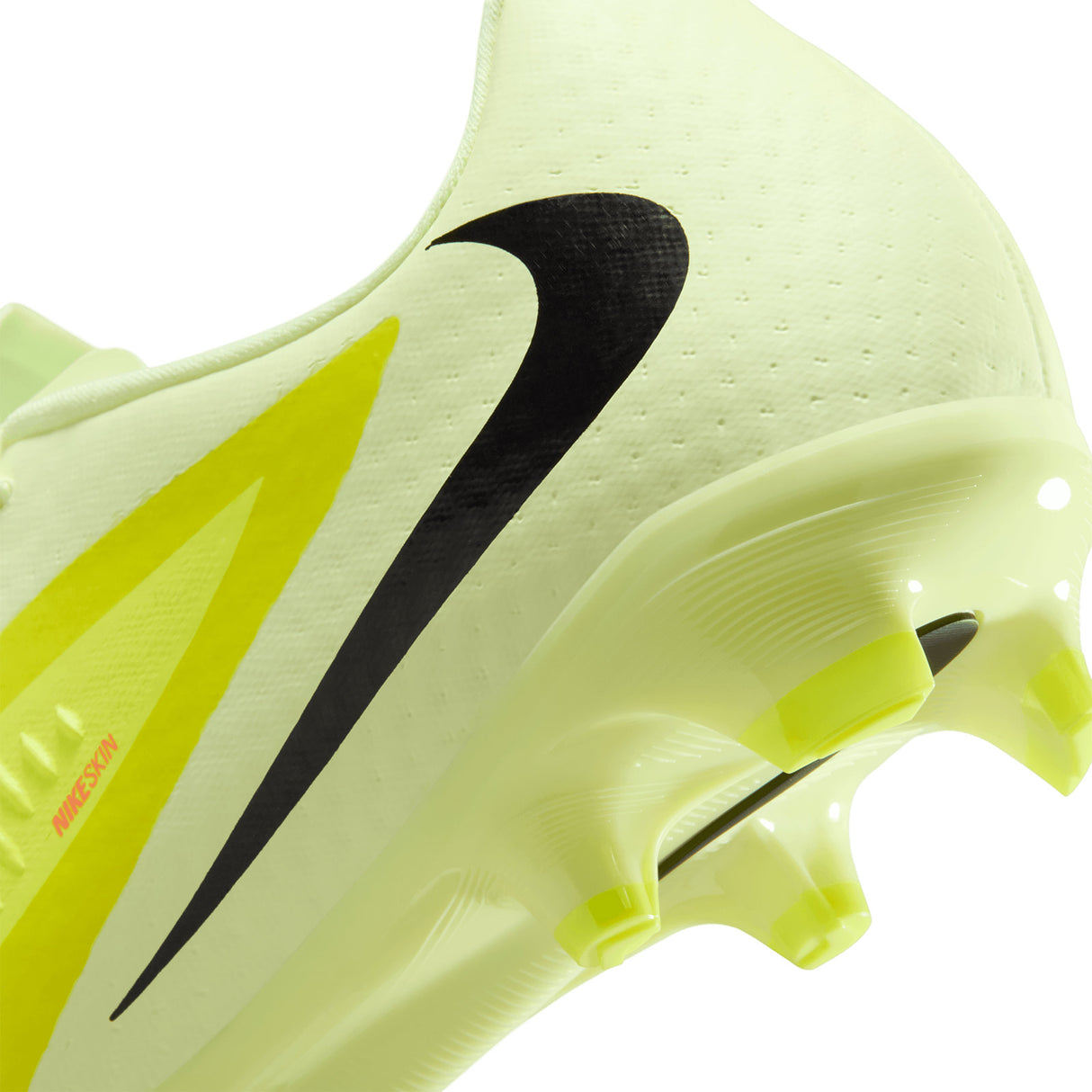 Nike Phantom 6 Low Academy FG Yellow