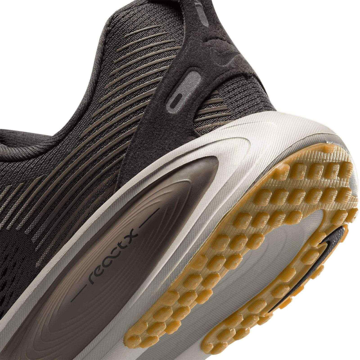 Nike Kids Vomero 18 Grey