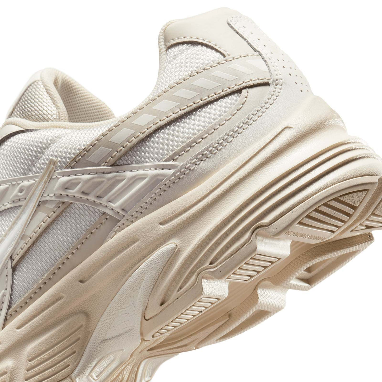 Nike Initiator Womens Orewood Sail Phant