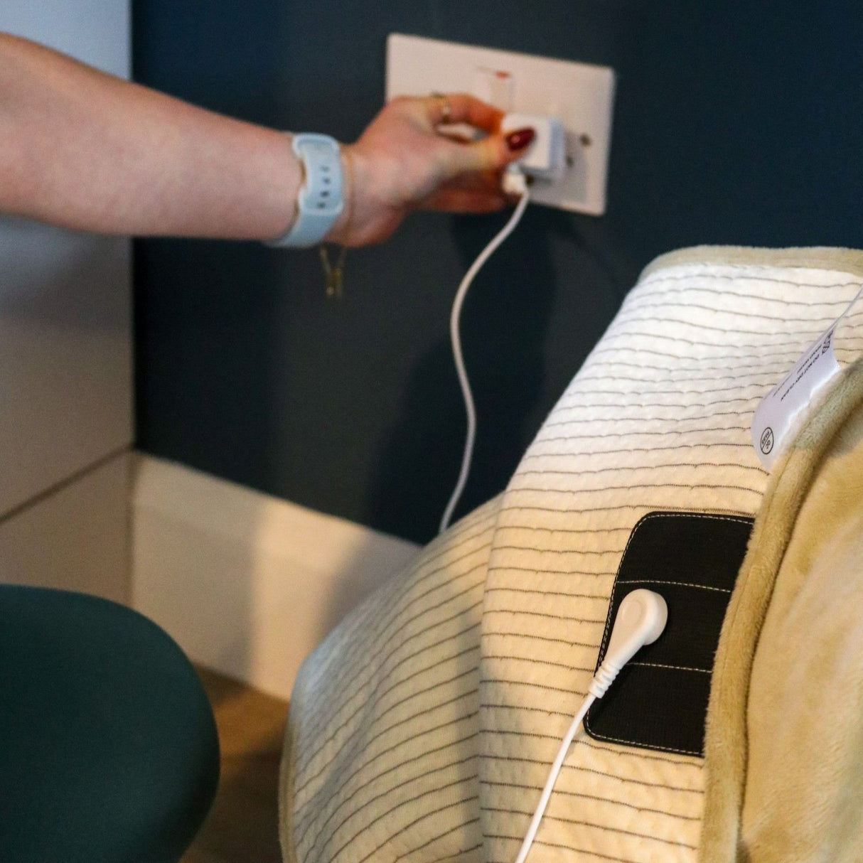 DREAM ACRES Luxury Grounding Blanket Grn