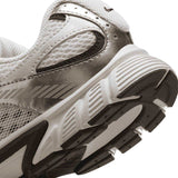 NIKE V5 RNR Kids White