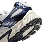Nike V5 RNR Mens White