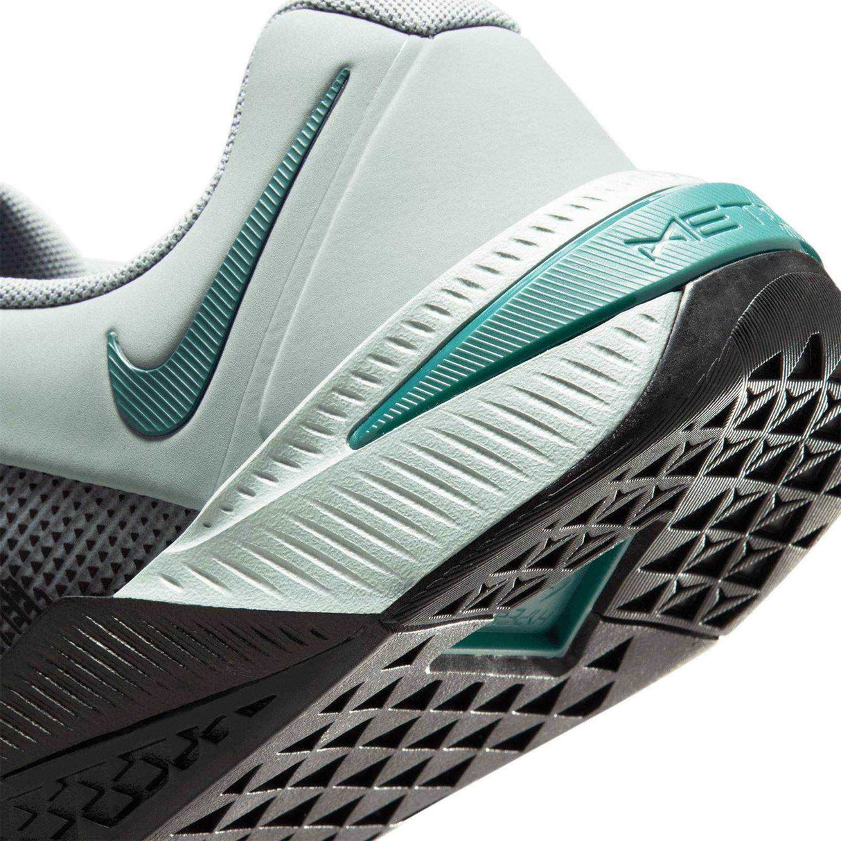 NIKE Metcon 10 Mens Grey