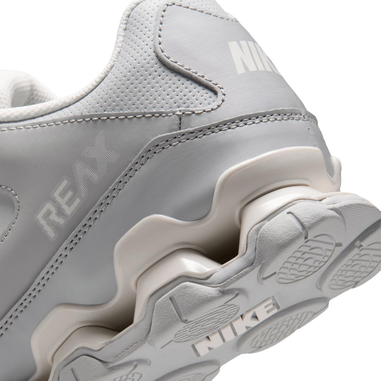 Nike Reax 8 TR Mens Grey