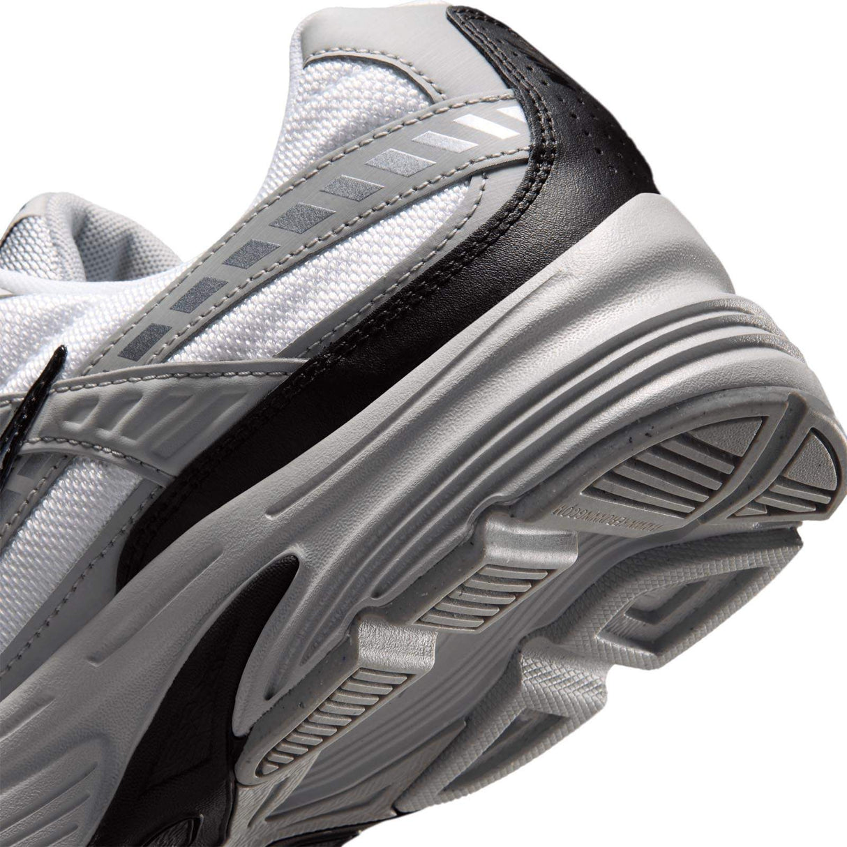 Nike Initiator Trainers White