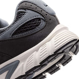 Nike V5 Runner Suede Boys Grey