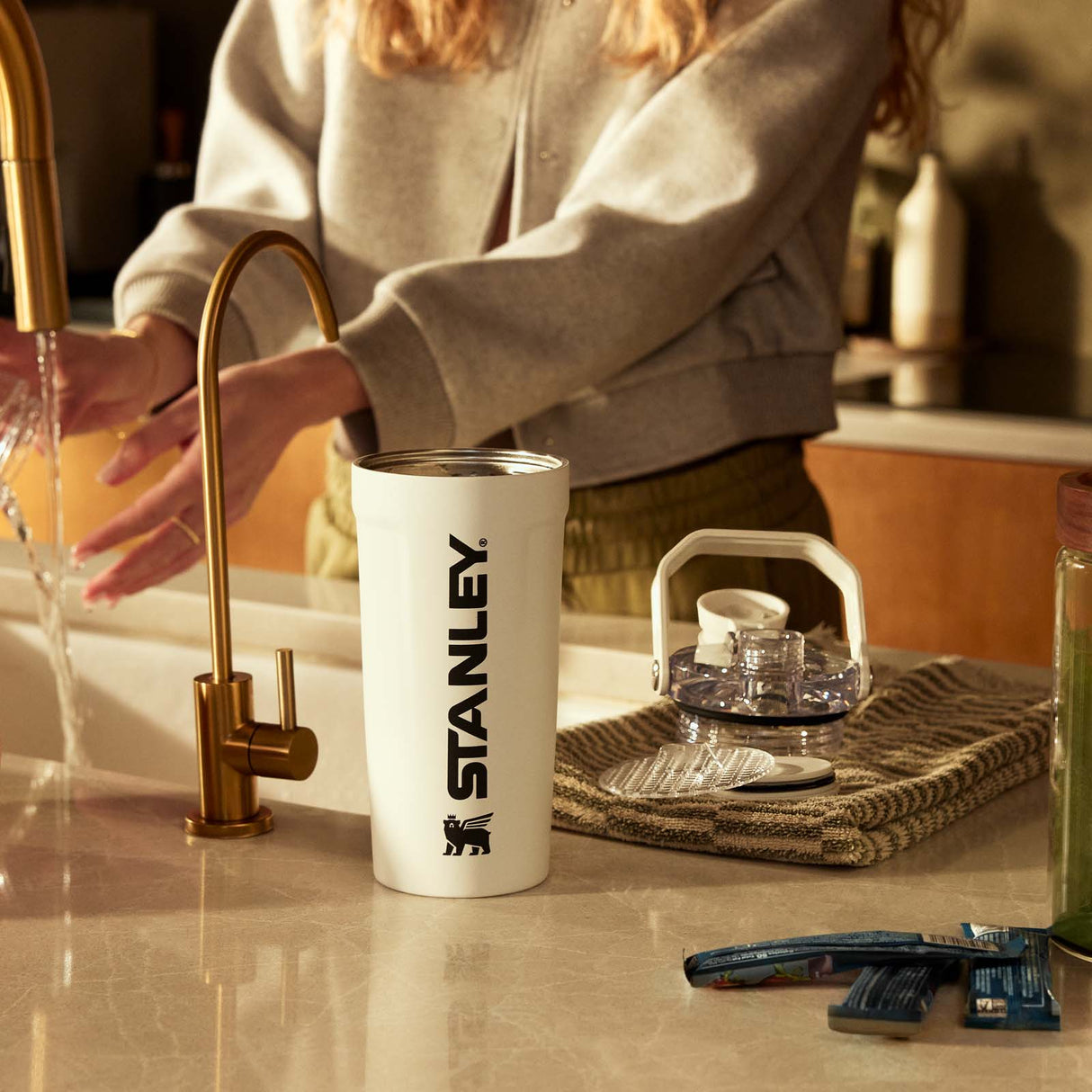 Stanley The Vitalize Shaker White