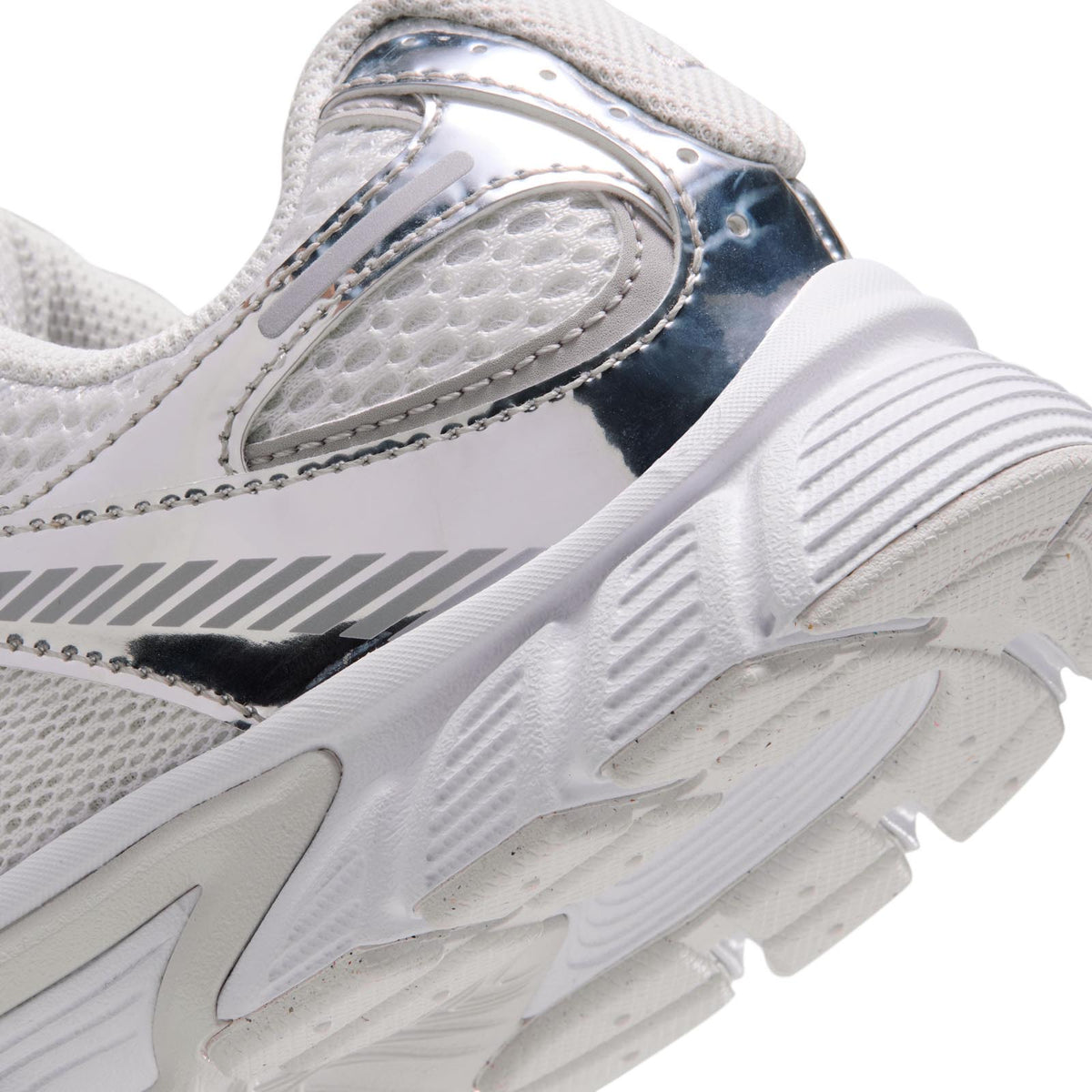 Nike V5 RNR Girls White