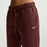 NIKE WMS STDO FLC MW MR CFT PANT Maroon