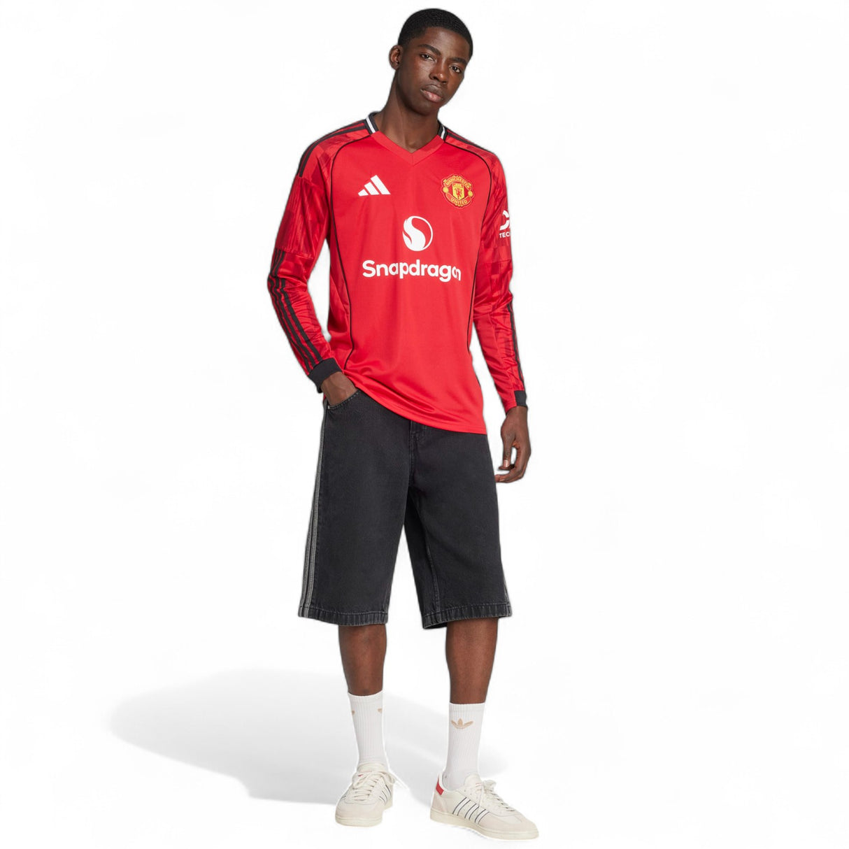 adidas Manchester Utd Football 2025/26 Adults LS Home Jersey Model Full-Length View