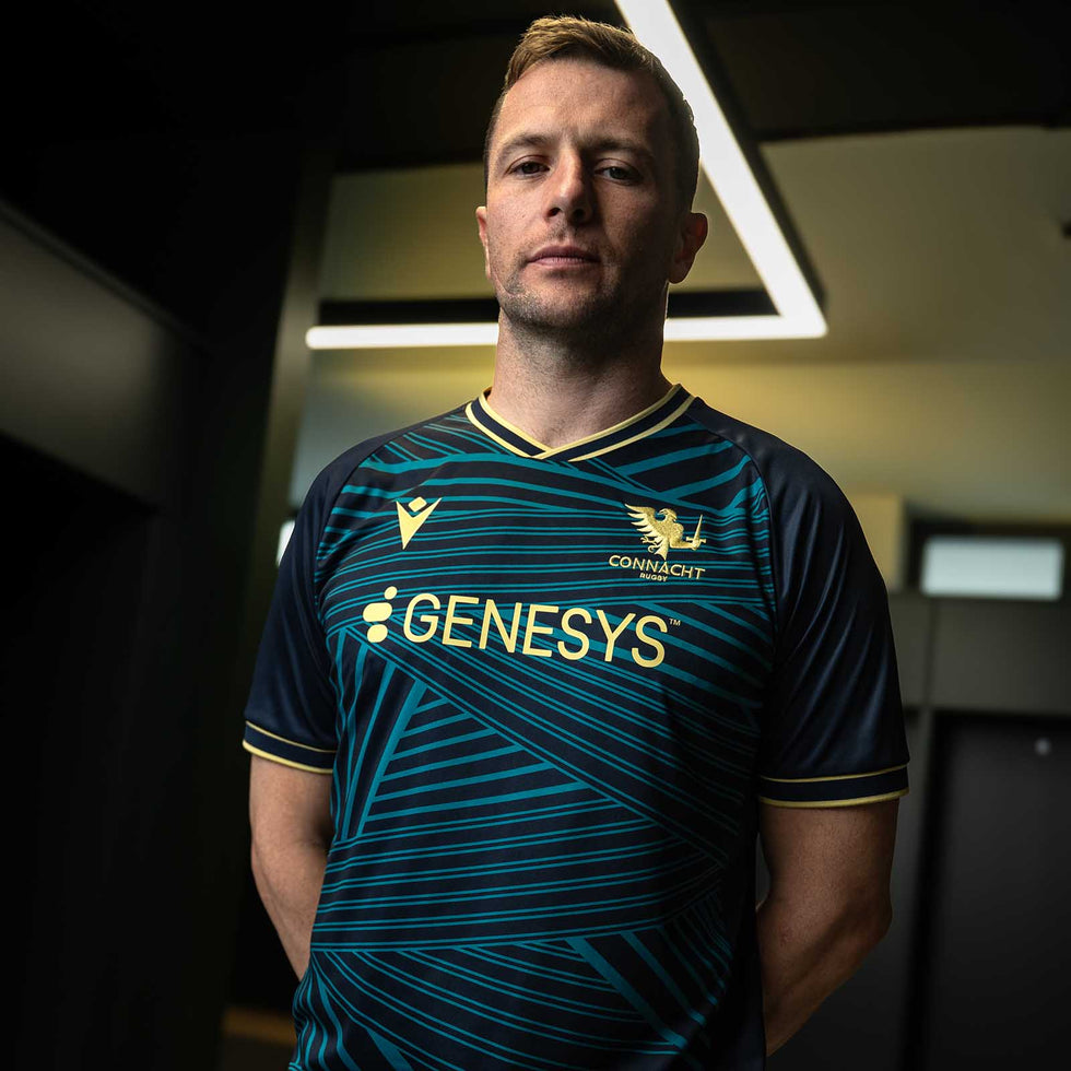 Macron Connacht Rugby 2025/26 Mens Warm Up Short Sleeved Jersey