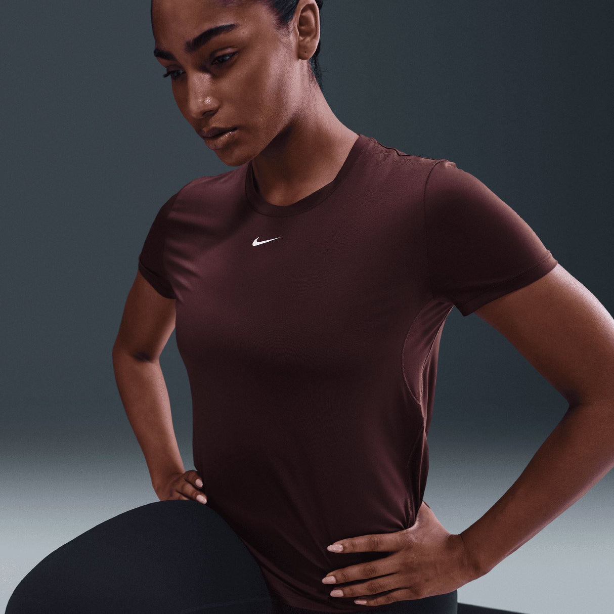 Nike Wmns ONE CLASSIC DF SS TOP WT Mrn
