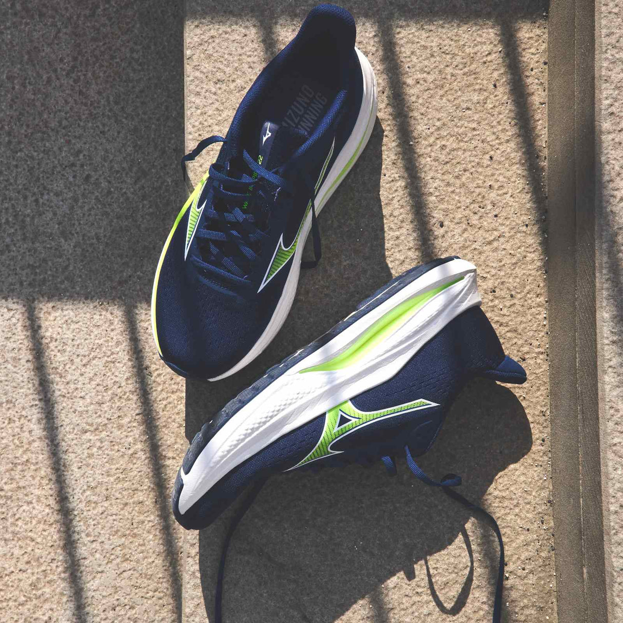 Mizuno Wave Inspire 22 Mens Cushioned Running Shoes