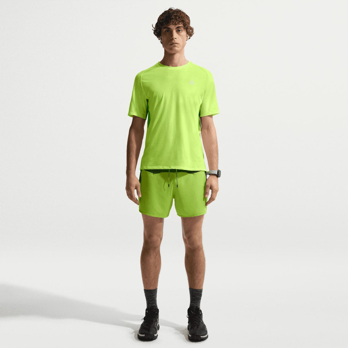 Nike M ACG DFADV SOLAR CHASE SS Yellow