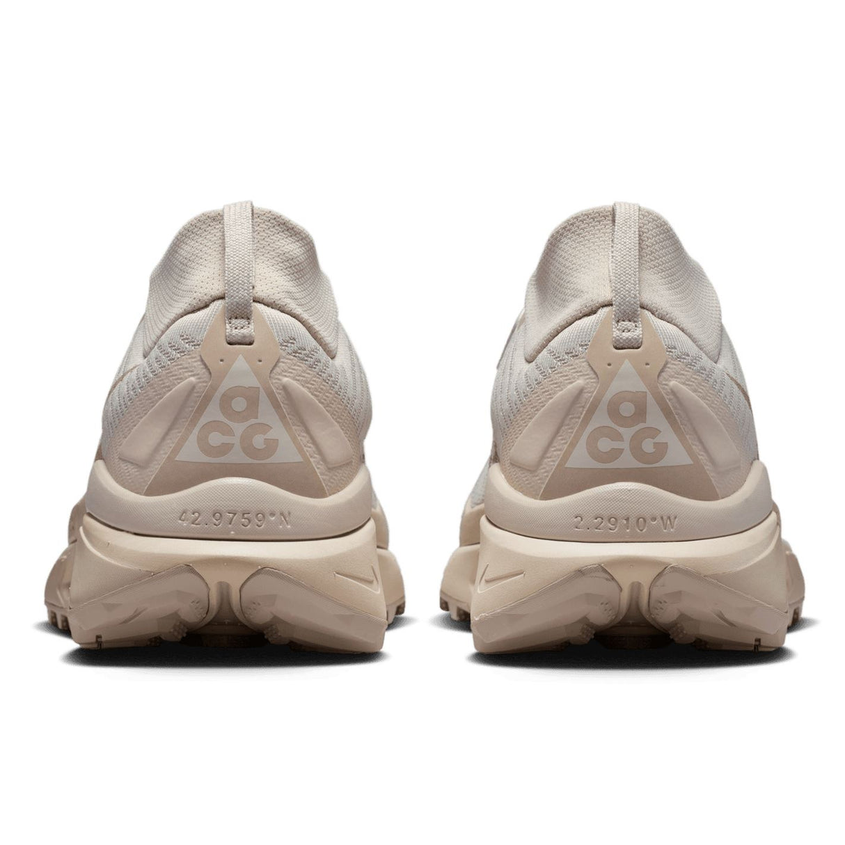 NIKE ACG Zegama Mens Cream