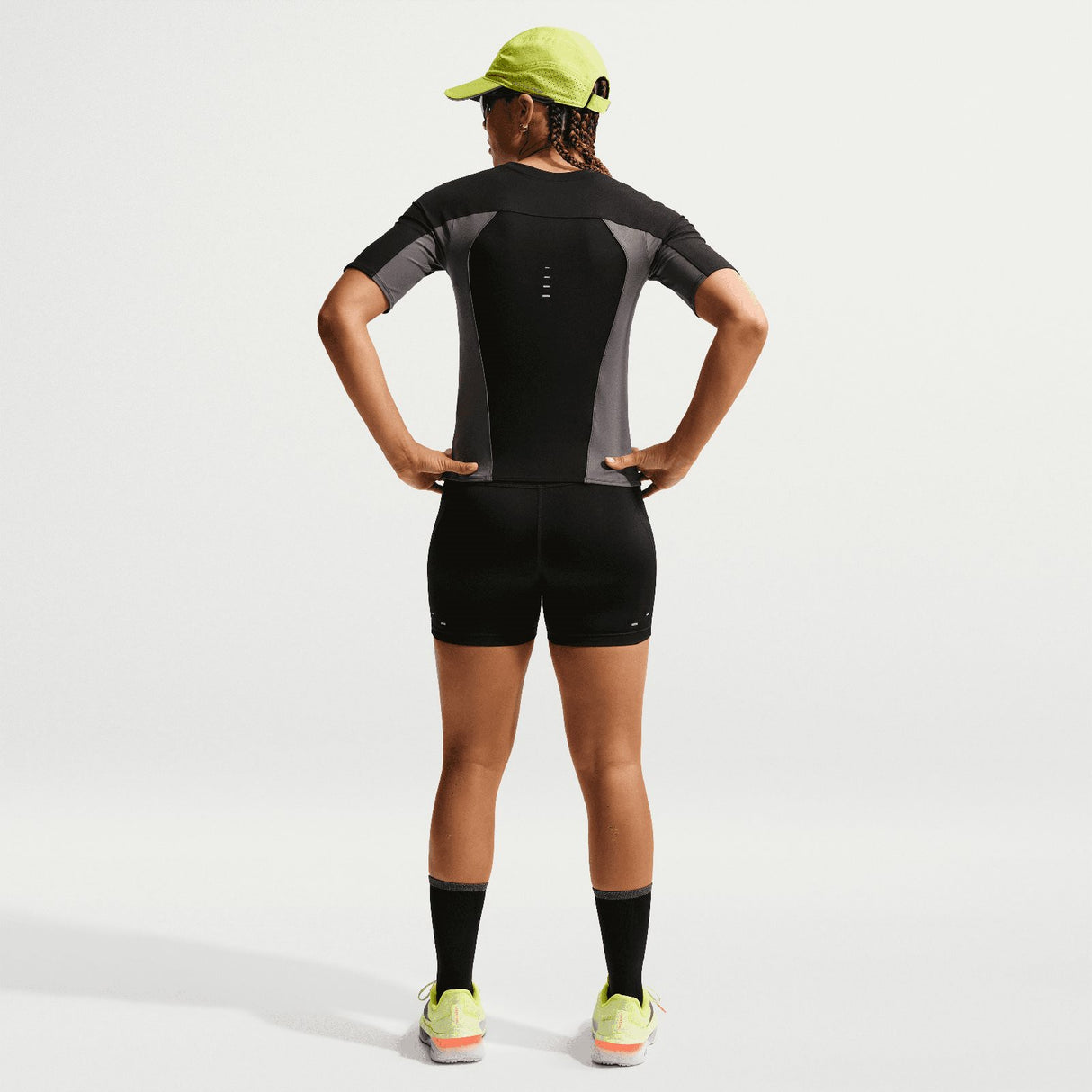 NIKE TEMPO 4IN HR TGT SHORT WMS Black