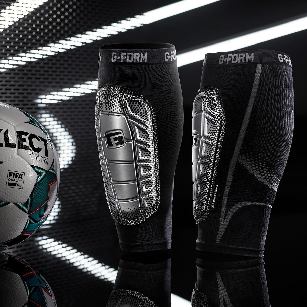 G Form Pro S Elite 2 Shin Guard Blk/Slvr