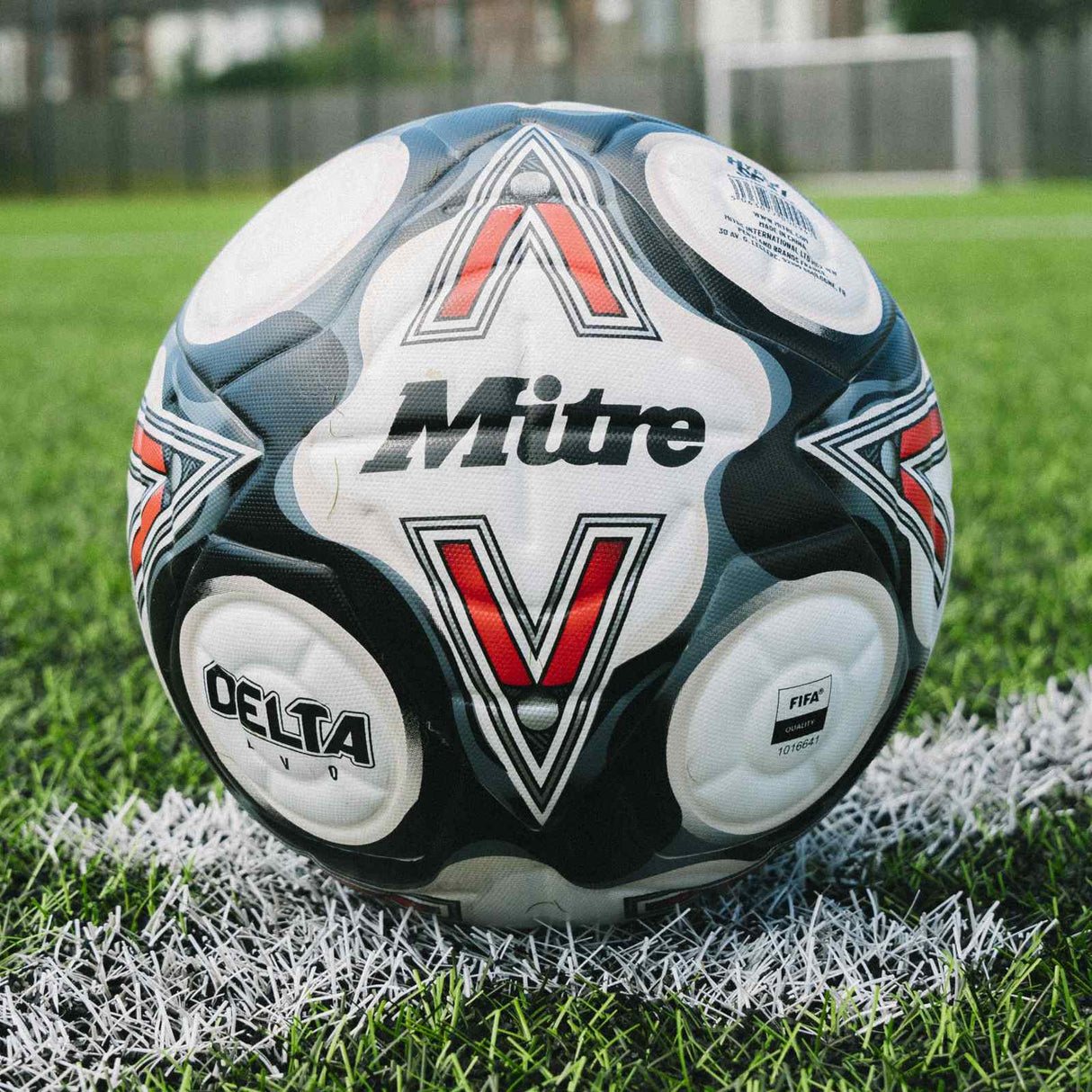 Mitre Delta Evo 24 Football 5 White