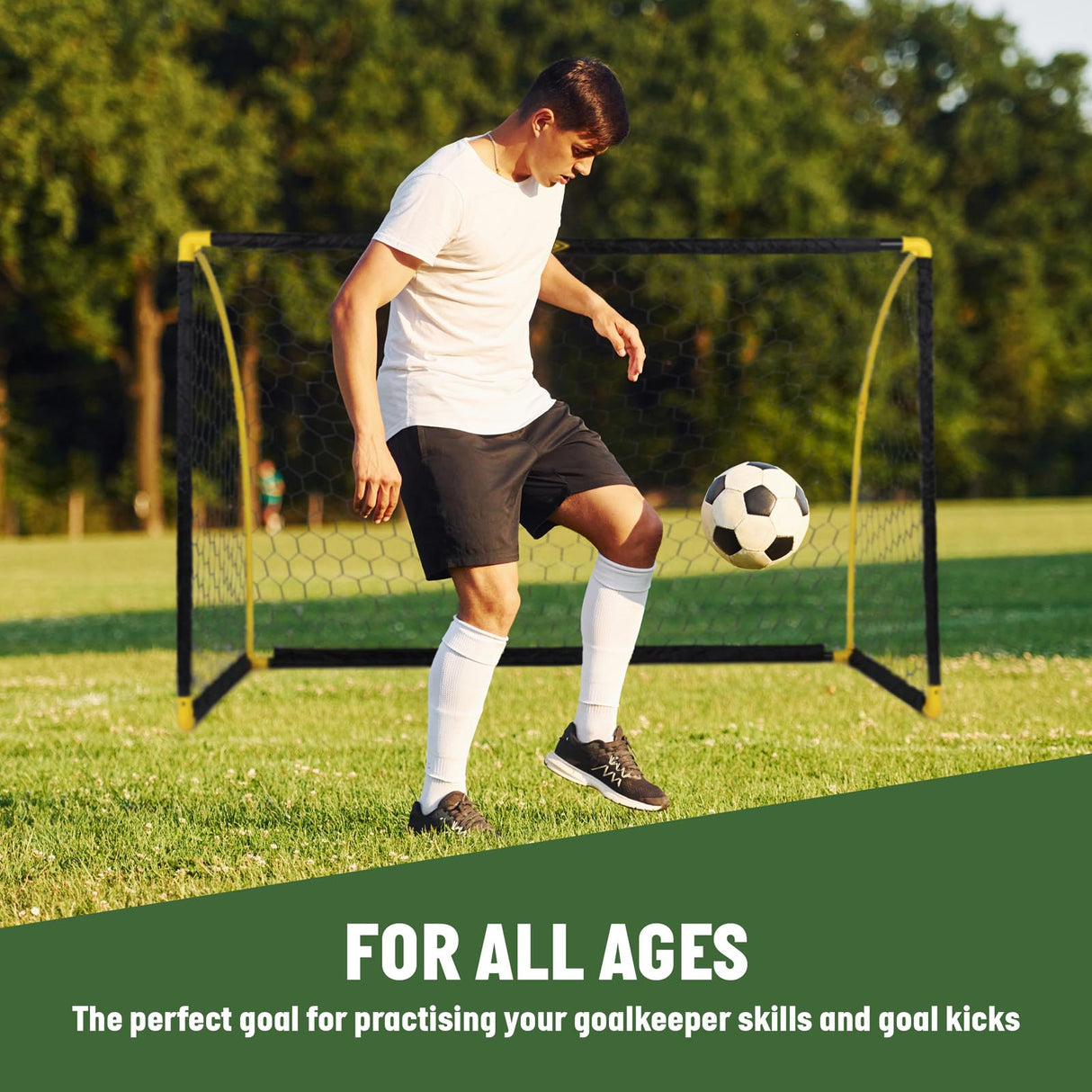 Umbro 180 x 91cm Football Goal Post