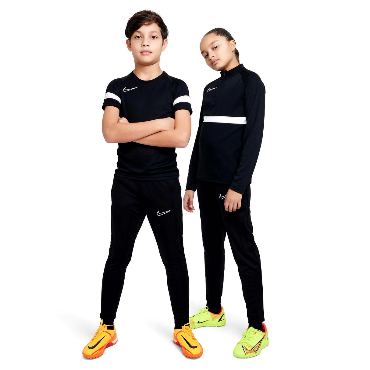 Nike Dri-FIT Academy23 Kids Soccer Pants