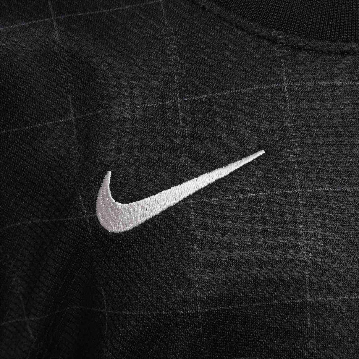 Nike Tottenham Hotspur 2025/26 Stadium Away Kids Soccer Replica 3-Piece Kit
