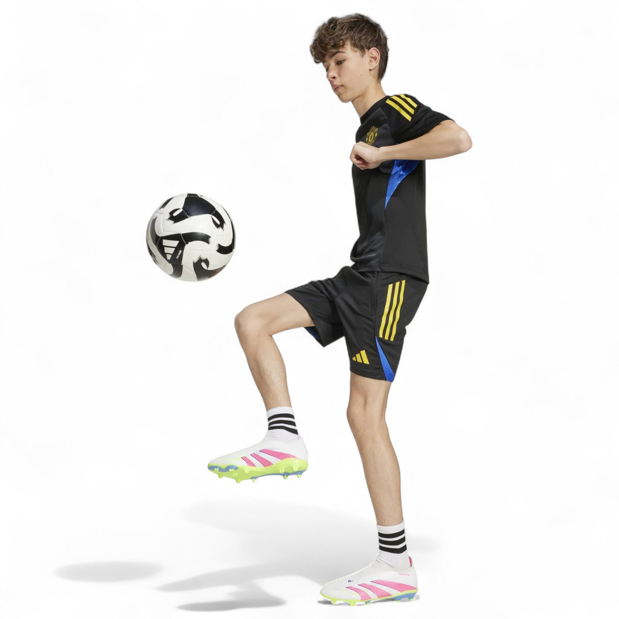 adidas MUFC 25 Kids EU Train Short Black