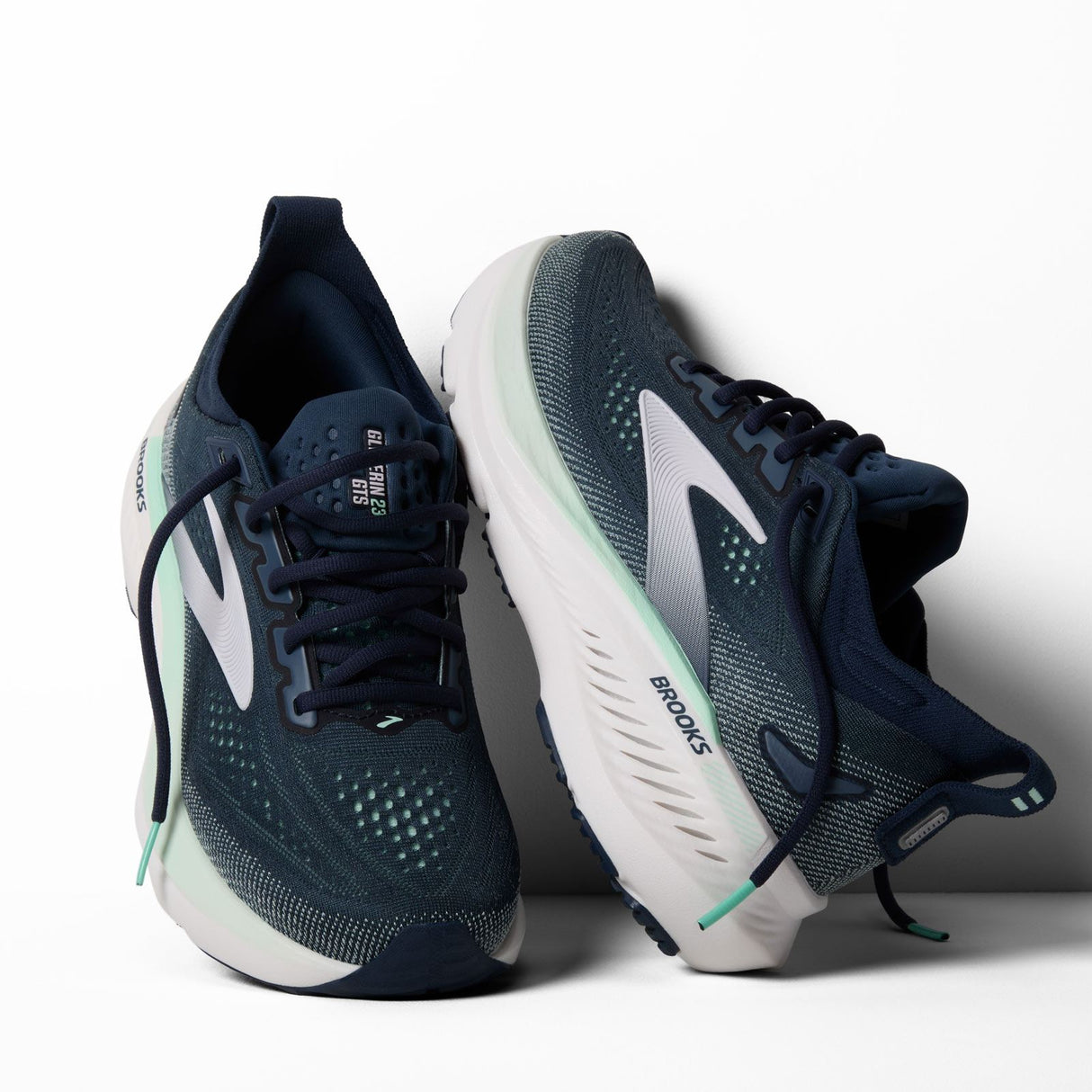 Brooks Womens Glycerin GTS 23 Navy