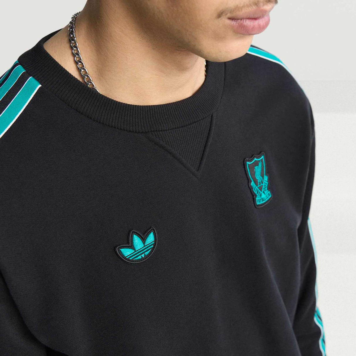 adidas Liverpool Football 2025/26 Adults Sweatshirt