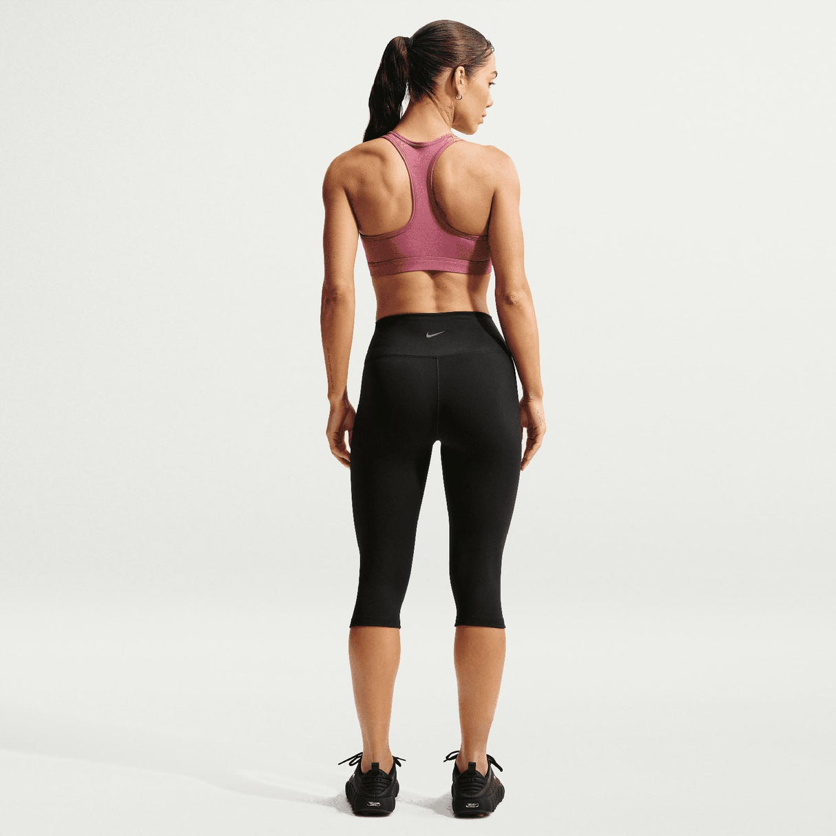 Nike W SWSH SPT Bra Medium Pink