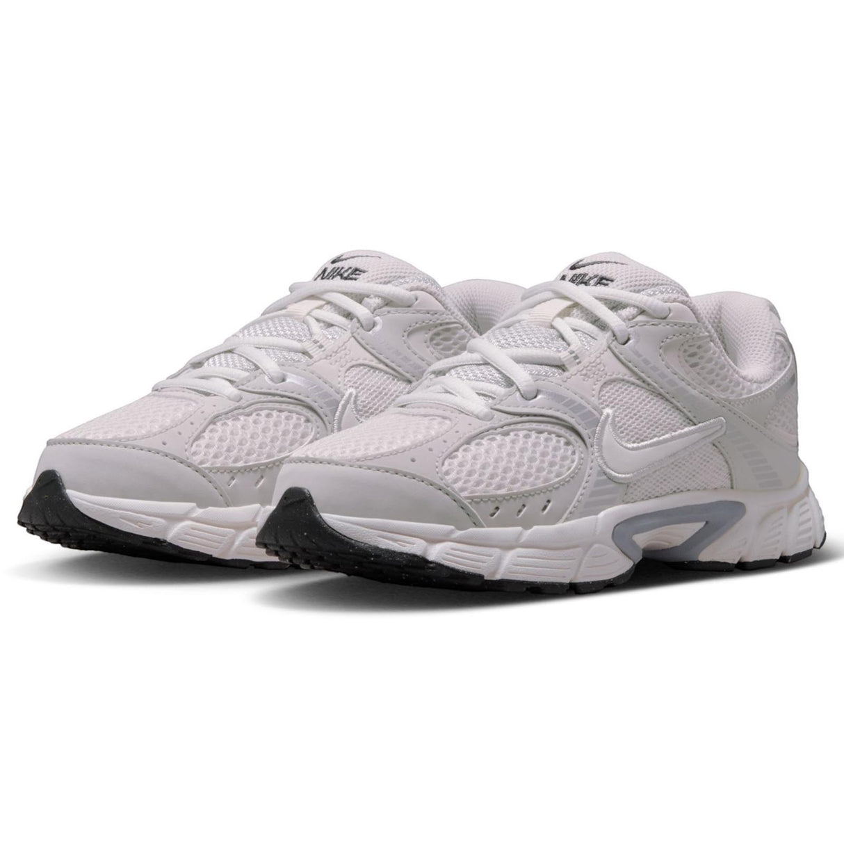 NIKE V5 RNR Girls Grey
