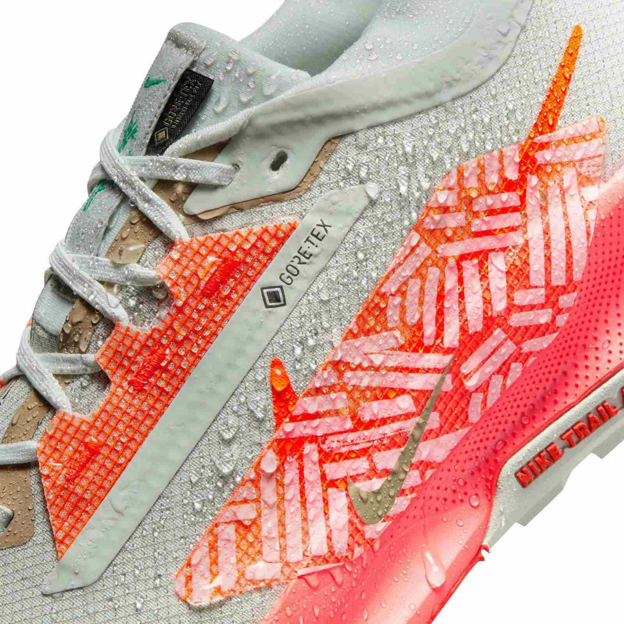 Nike Pegasus Trail 5 GORE-TEX Mens Waterproof Trail Running Shoes