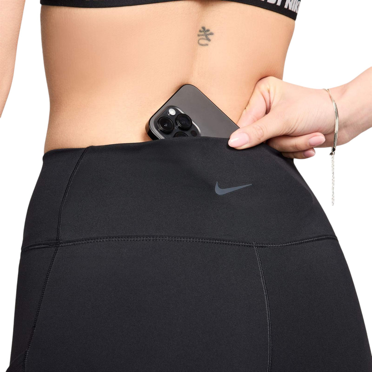 Nike One Womens High-Waisted 8" Biker Shorts With Pockets
