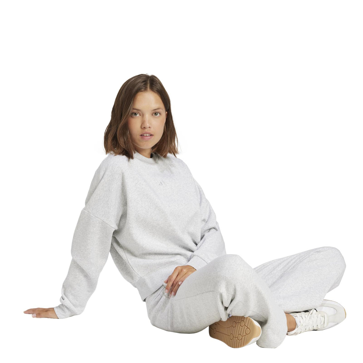 adidas Essentials Small Logo Feelcozy Sweatshirt
