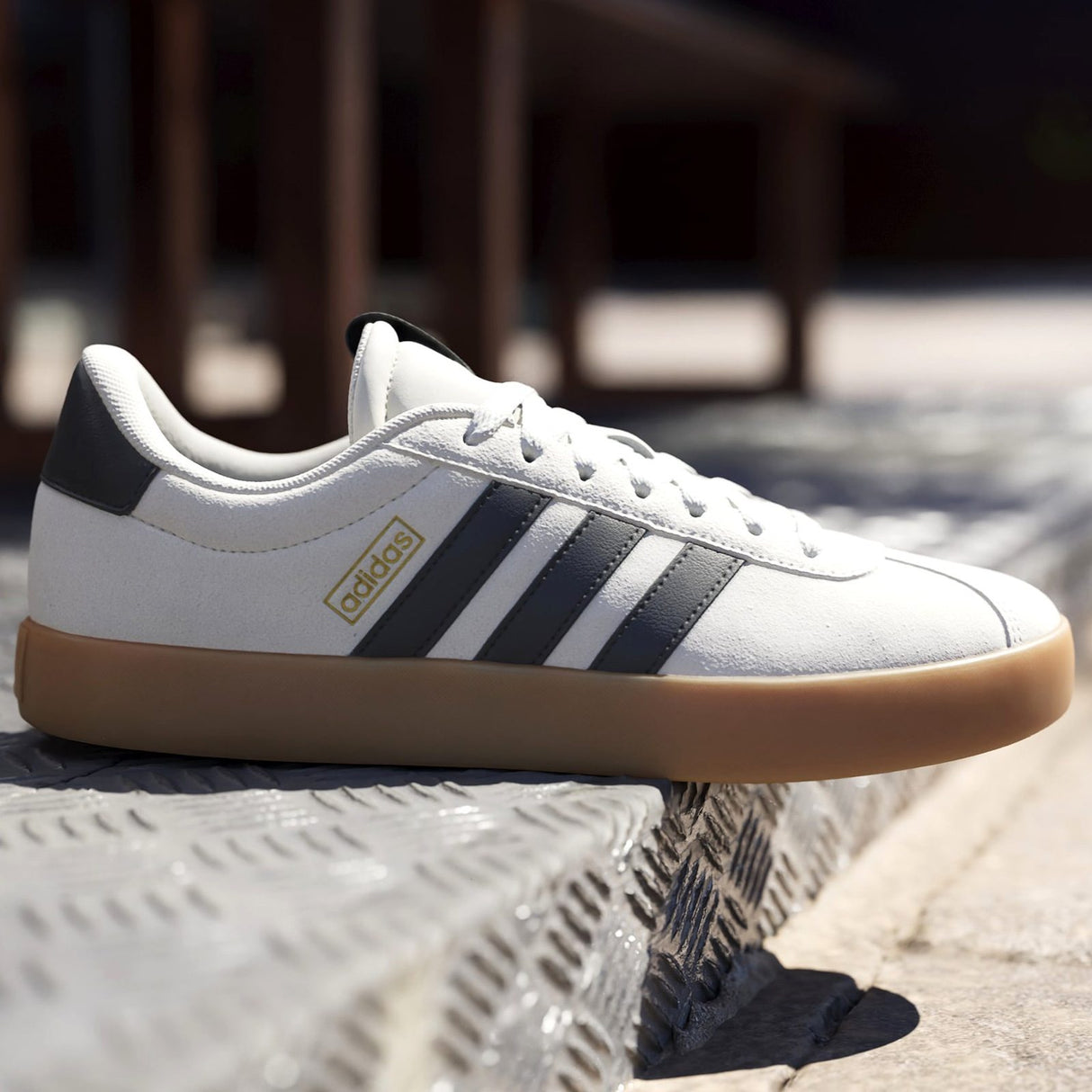 adidas VL Court 3.0 Mens Regular-Fit Lace Trainers Outdoor Outer Full View 