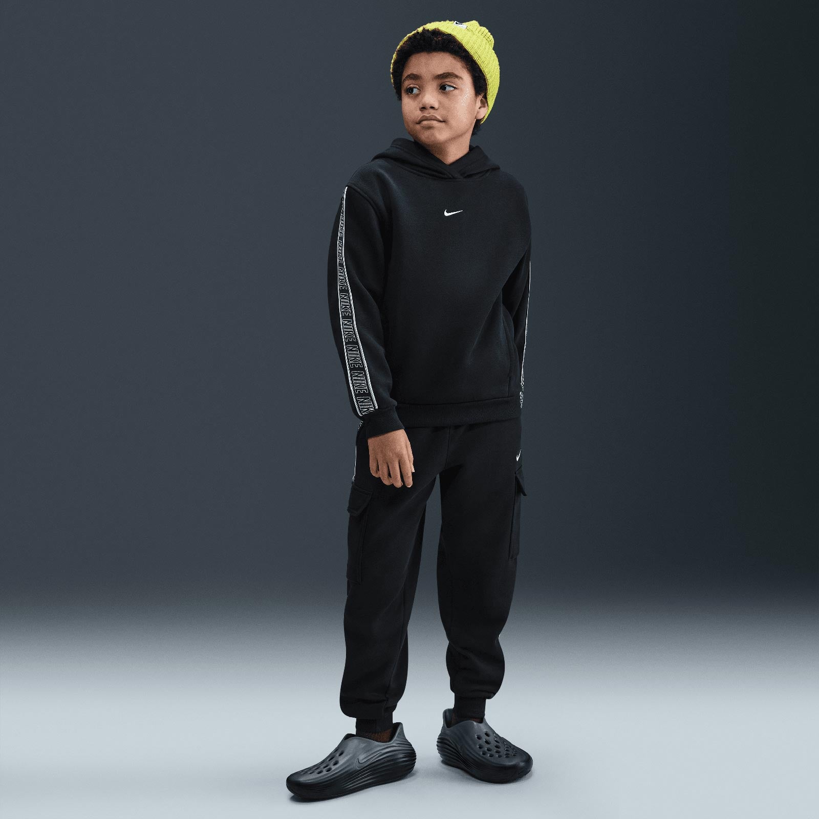 nike junior club overhead hoodie black