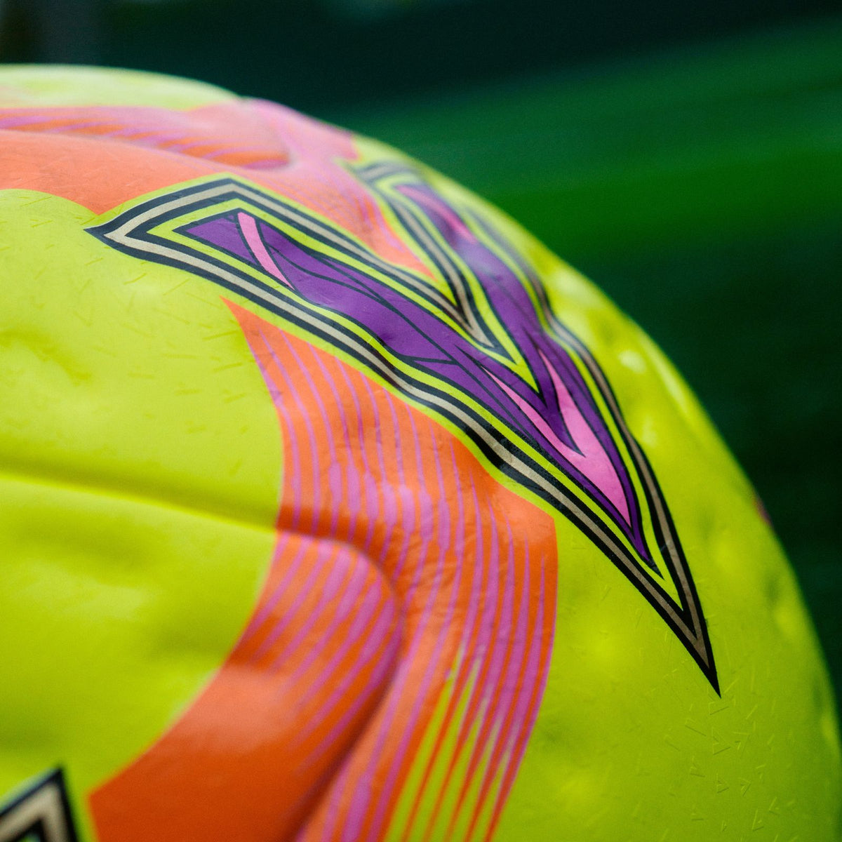 Mitre Ultimax One 26 Football 5 Yellow