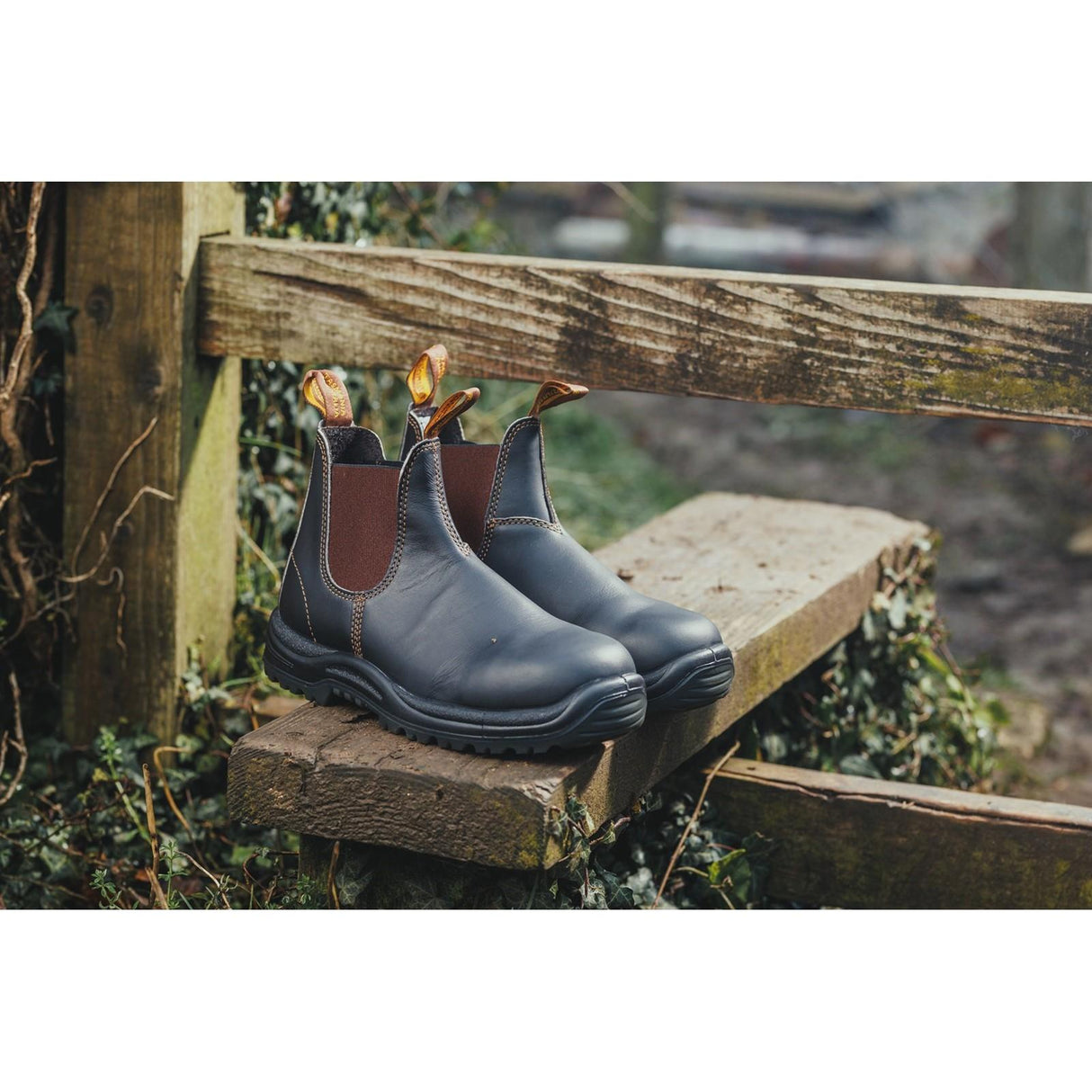 Blundstone Unisex 192 Industrial Safety Boot Stout Brown