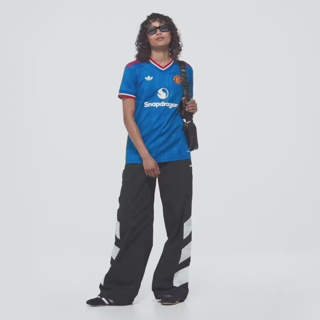 adidas Manchester United 2026/27 Womens Away Jersey