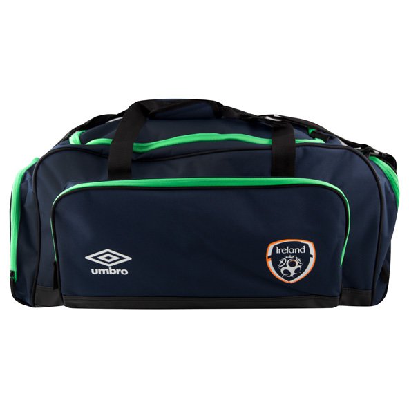 Umbro Ireland FAI Medium Holdall Bag