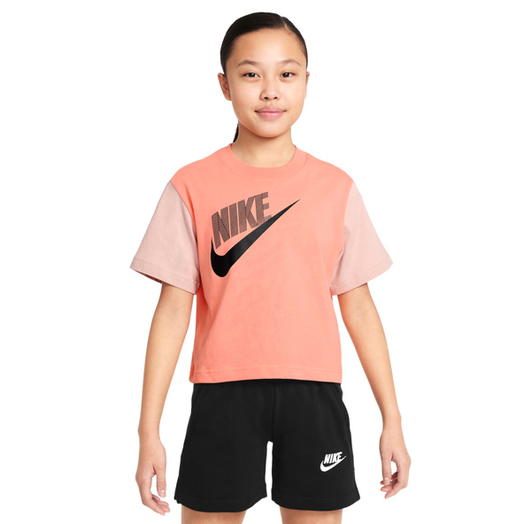 Nike Sportswear Essential Big Kids Boxy T-Shirt