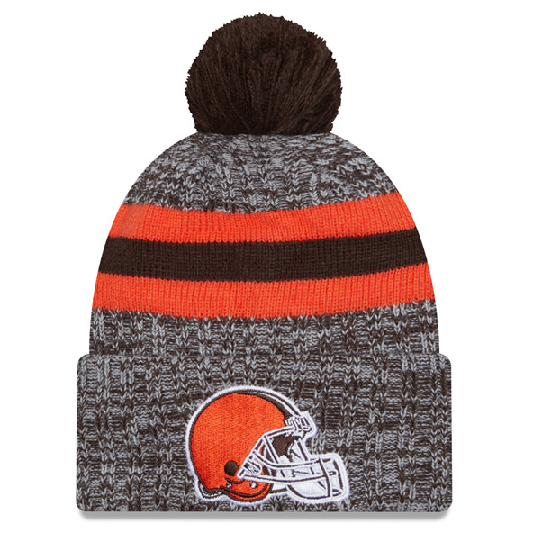 New Era Cleveland Browns 2023/24 Sideline Cuffed Bobble Hat