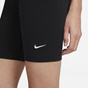 Nike Swoosh Essential Womens Bike Short 