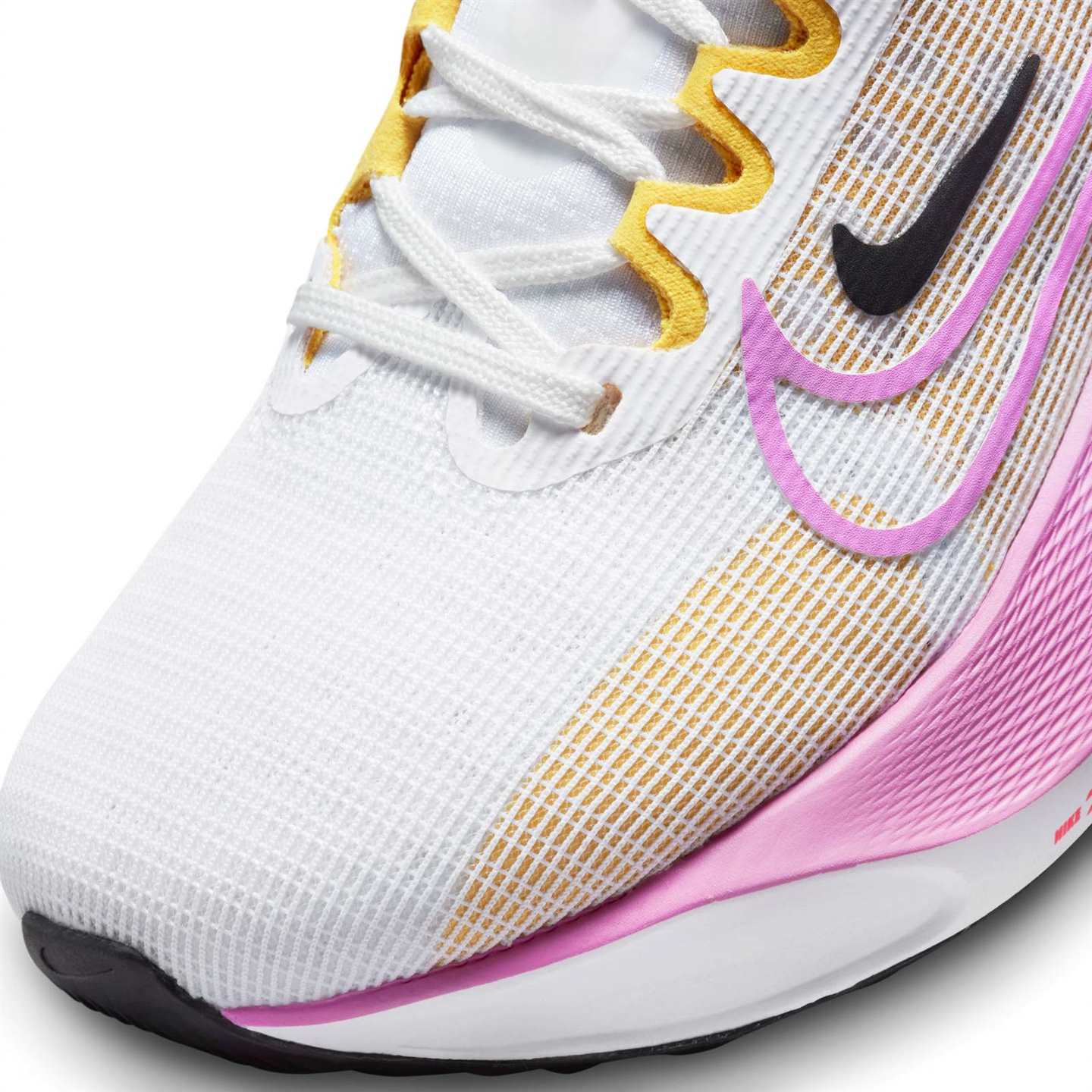 NIKE ZOOM FLY 5 WOMENS ROAD RUNNING SHOES