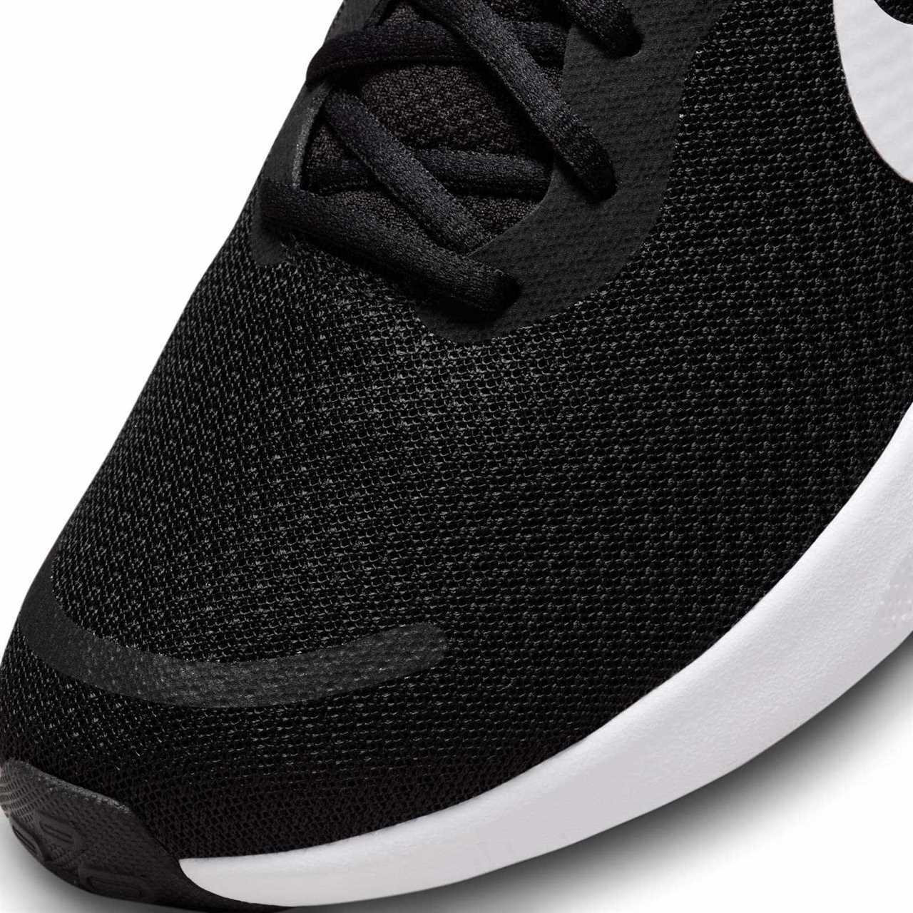 Nike Revolution 7 Mens Road Running Shoes | Men's Running | Running ...