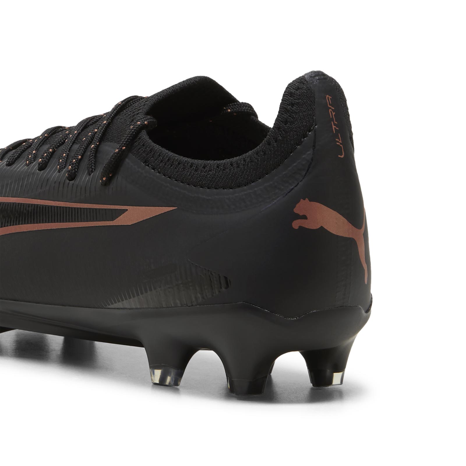 PUMA ULTRA ULTIMATE FIRM-GROUND FOOTBALL BOOTS