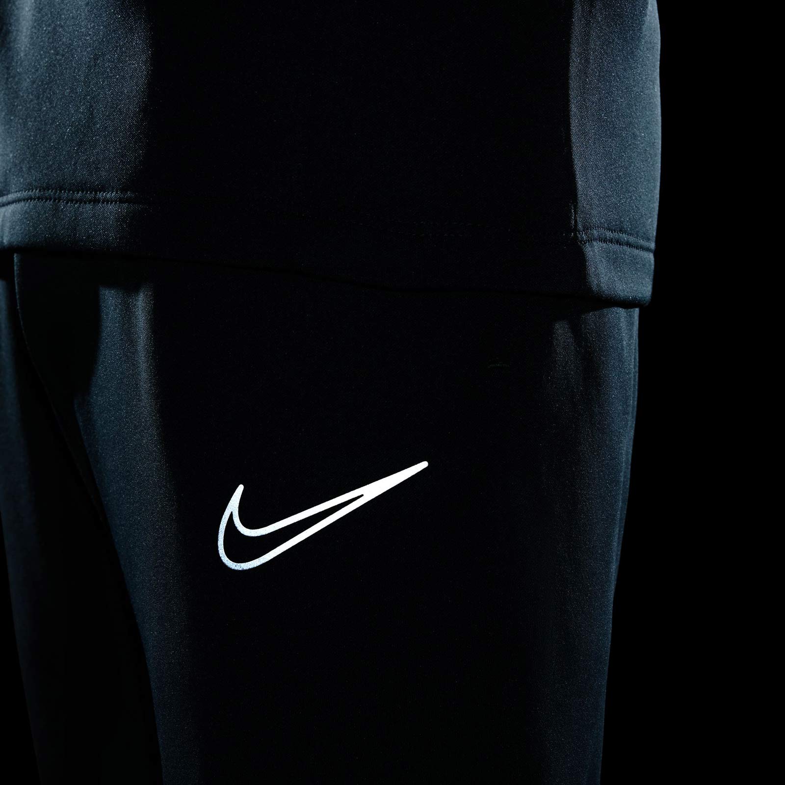 NIKE THERMA-FIT ACADEMY KIDS SOCCER PANTS