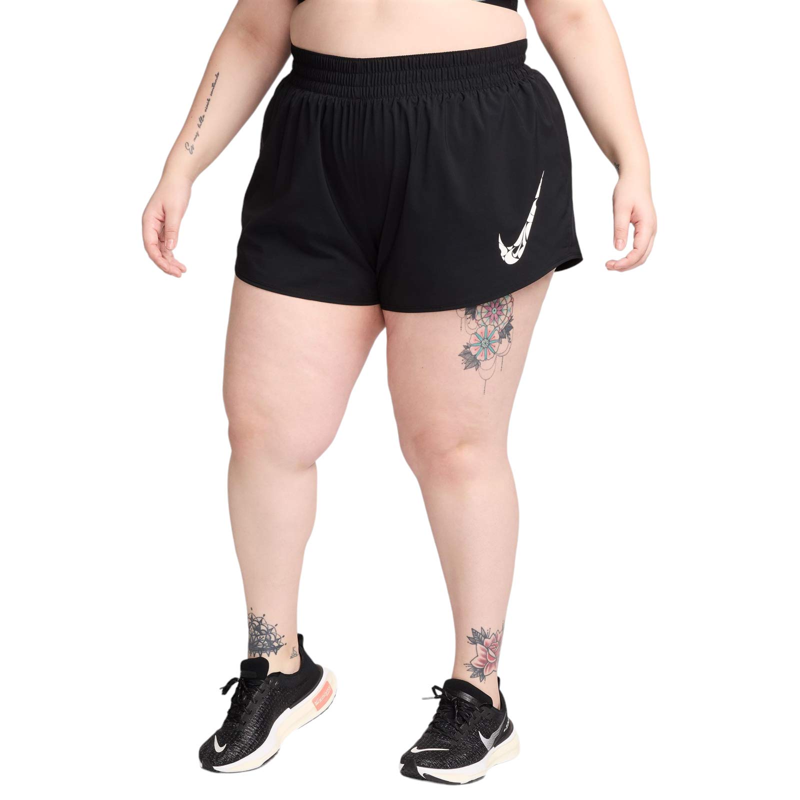 NIKE ONE SWOOSH WOMENS DRI-FIT RUNNING MID-RISE BRIEF-LINED SHORTS (PLUS SIZE)